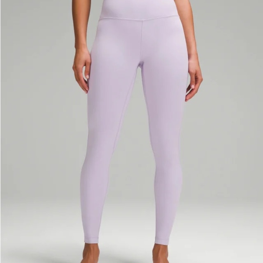 Lululemon Lavender Dew Size 2 25 in inseam Leggings
